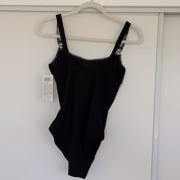 Profile 1pc swimsuit by gottex (New w/ tag!) - Picture 3 of 3